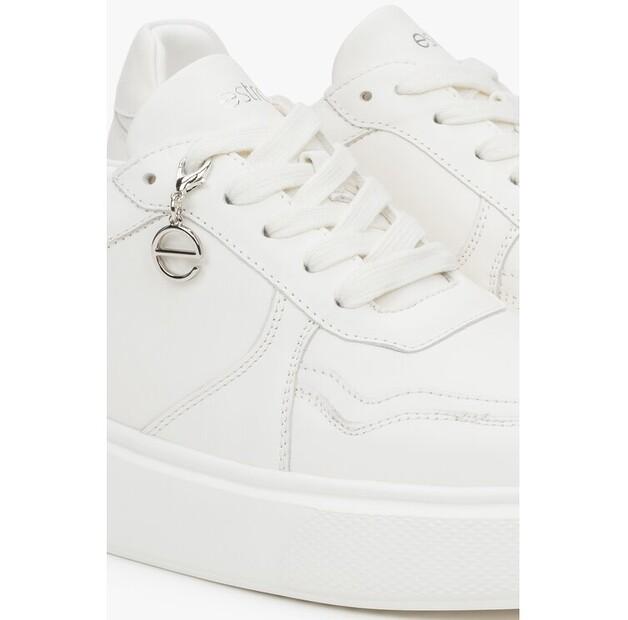 Кроссовки Estro ER00117140