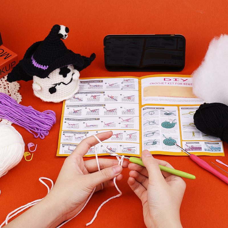 Halloween Crochet Kit for Beginners Crochet Starters Kit Adult Complete Craft Knitting Kit with Crochet Hooks Yarns for DIY Gift