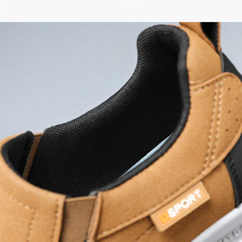 Men's Shoes 2025 Spring New Versatile Sports Shoes Single Shoes Soft Sole
