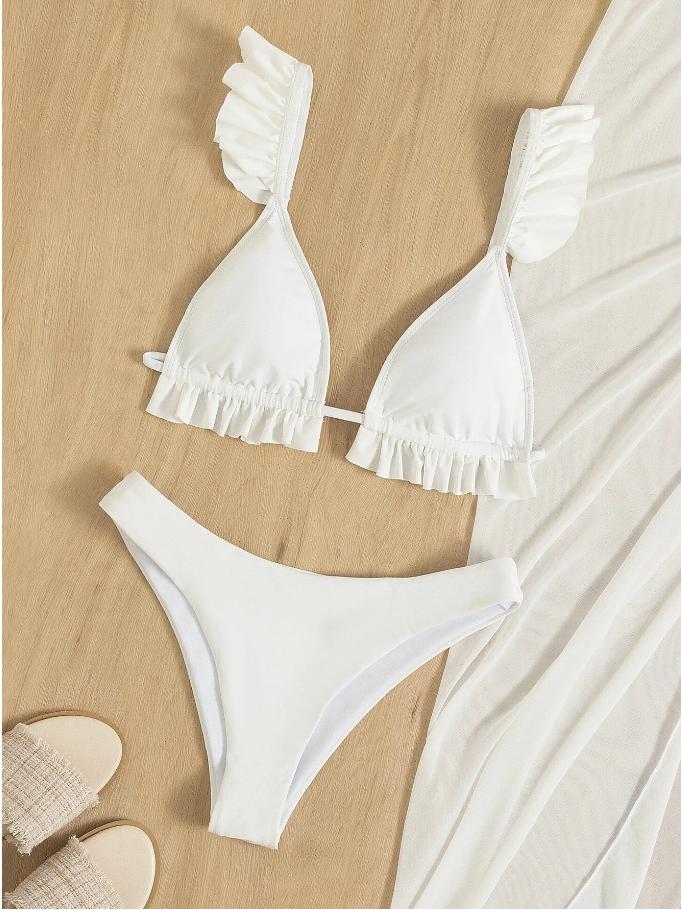 2024 European-American Bikini Three-Piece Set: Sunscreen Mesh Skirt Vacation Swimsuit