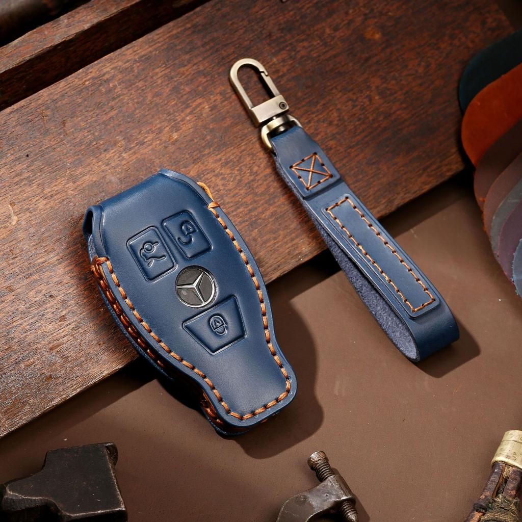 It Is Suitable for Mercedes-Benz Key Cover, and the New E300L Leather Car Key Cover Will Be Sent On Behalf of One Piece.