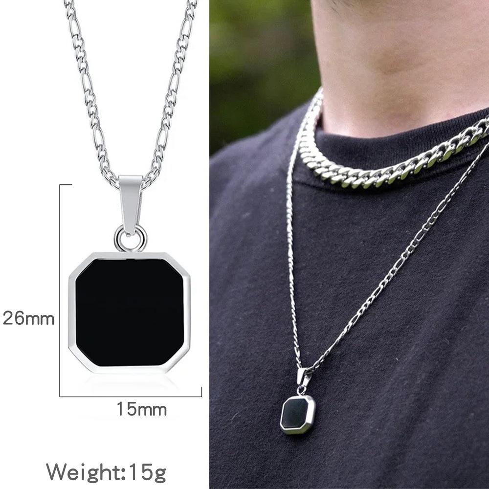 Black & White Geometric Cube Pendant Necklace – Elegant Modern Design