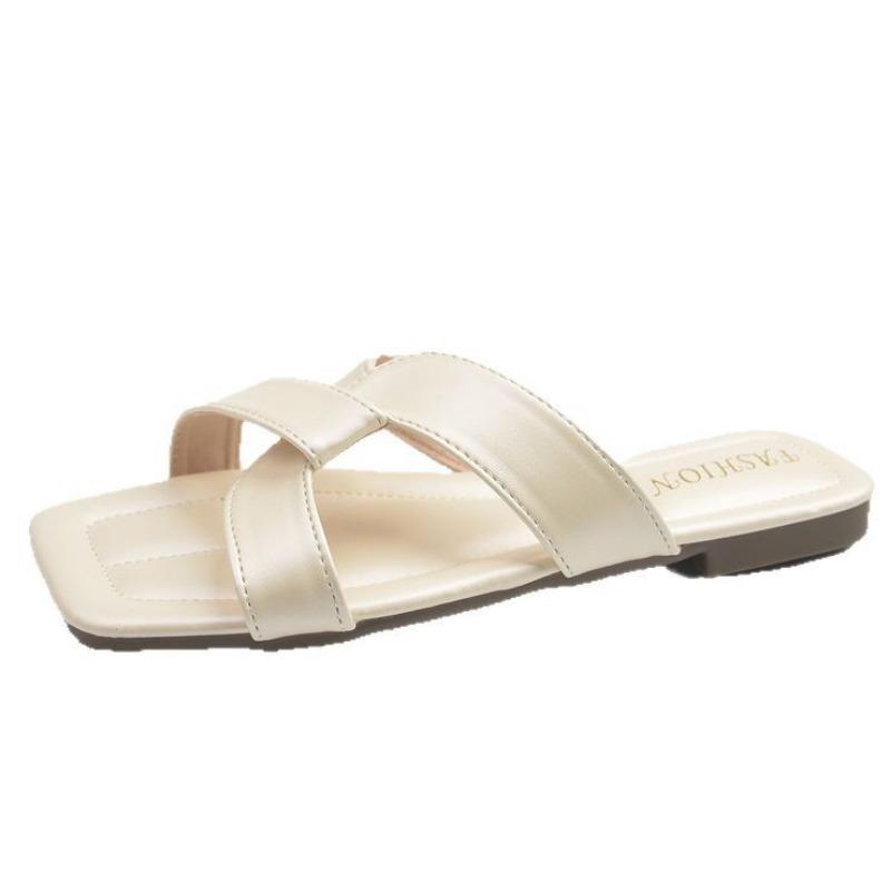 Slippers Women's Outer Wear Summer New Versatile Square Head Non-slip Soft Bottom Beach Flat Bottom Sandals Tide