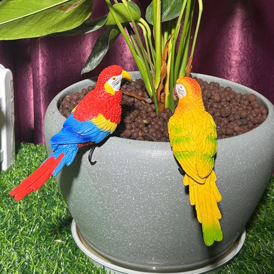 Bird Ornament Resin Scarlet Macaw Sculpture Realistic Lifelike Parrot Statue Waterproof Outdoor Garden Decoration