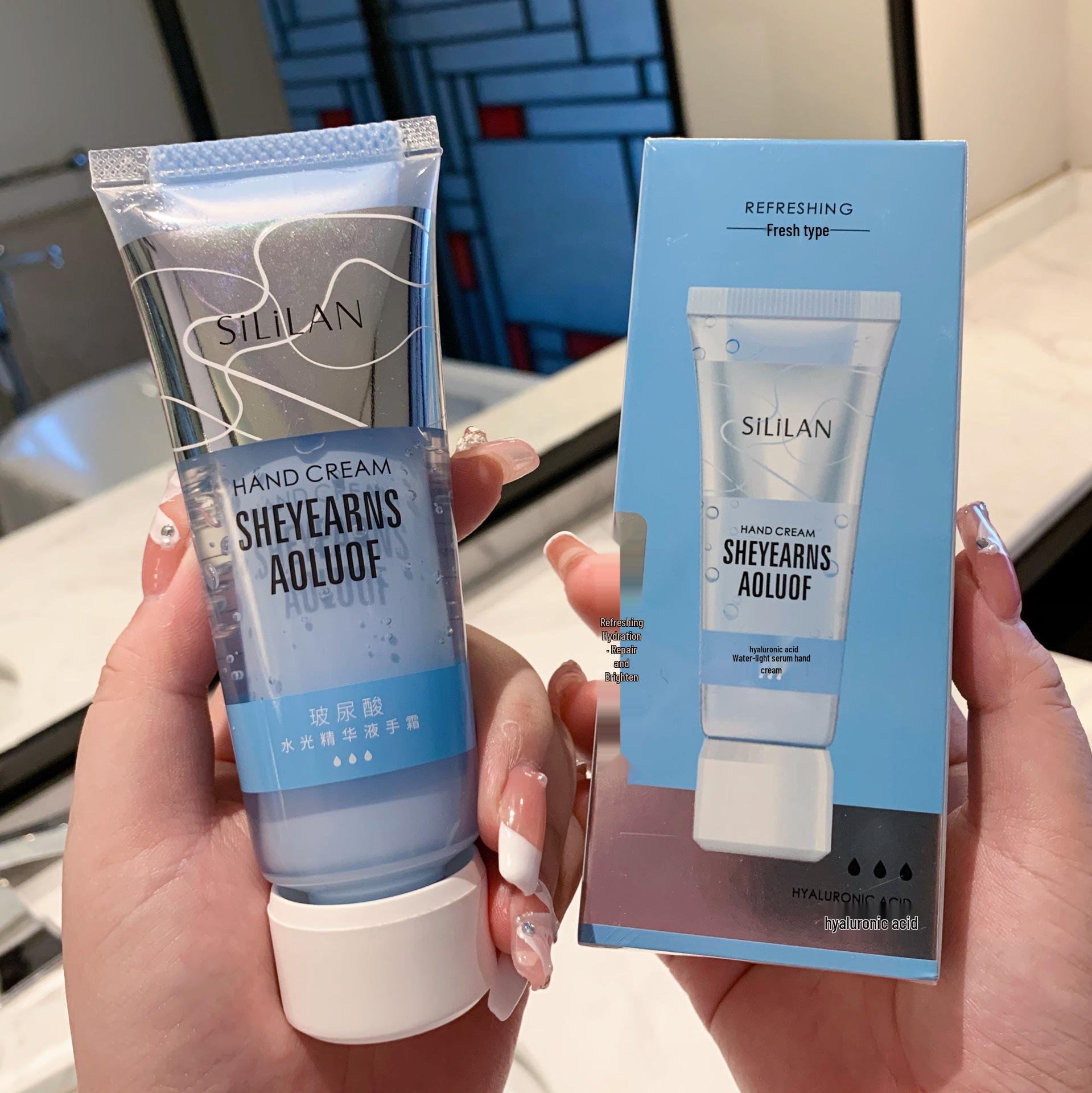 Hyaluronic Acid Glow Essence Hand Cream: Moisturizes, Hydrates, Prevents Dryness and Cracking.