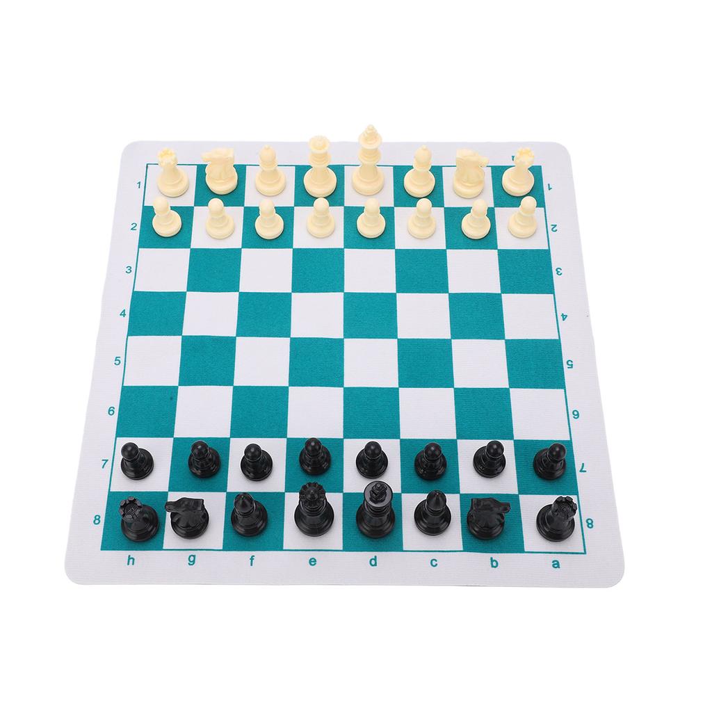 Schachspiel Kunststofffiguren Mousepad Brettspiele PU-Leder Schachbrett Reise Treffen Kinderspielzeug