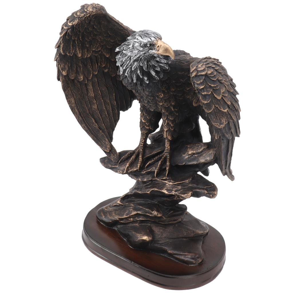 Eagle Statue Resin Vivid Ingenious Decorative Vintage Eagle Figurine Animal Ornament for Home Living Room Study Entrance Decor