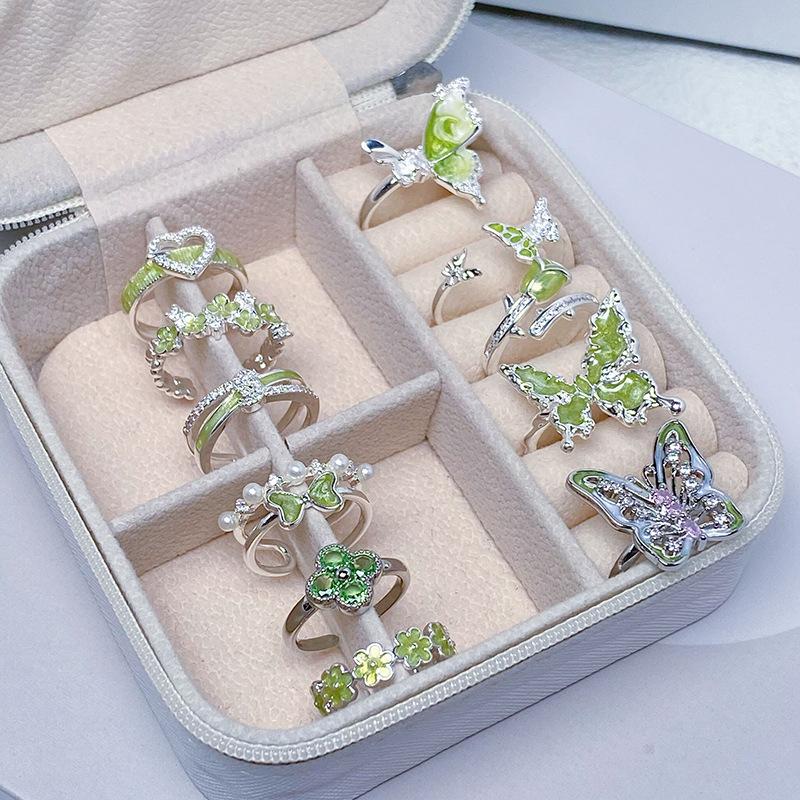 Kleiner Frischer Sommer Kühlendes Gefühl Grüner Emaille Tropfendes Öl Schmetterling Blume Öffnender Ring Nische Leichter Luxus High-End Ring