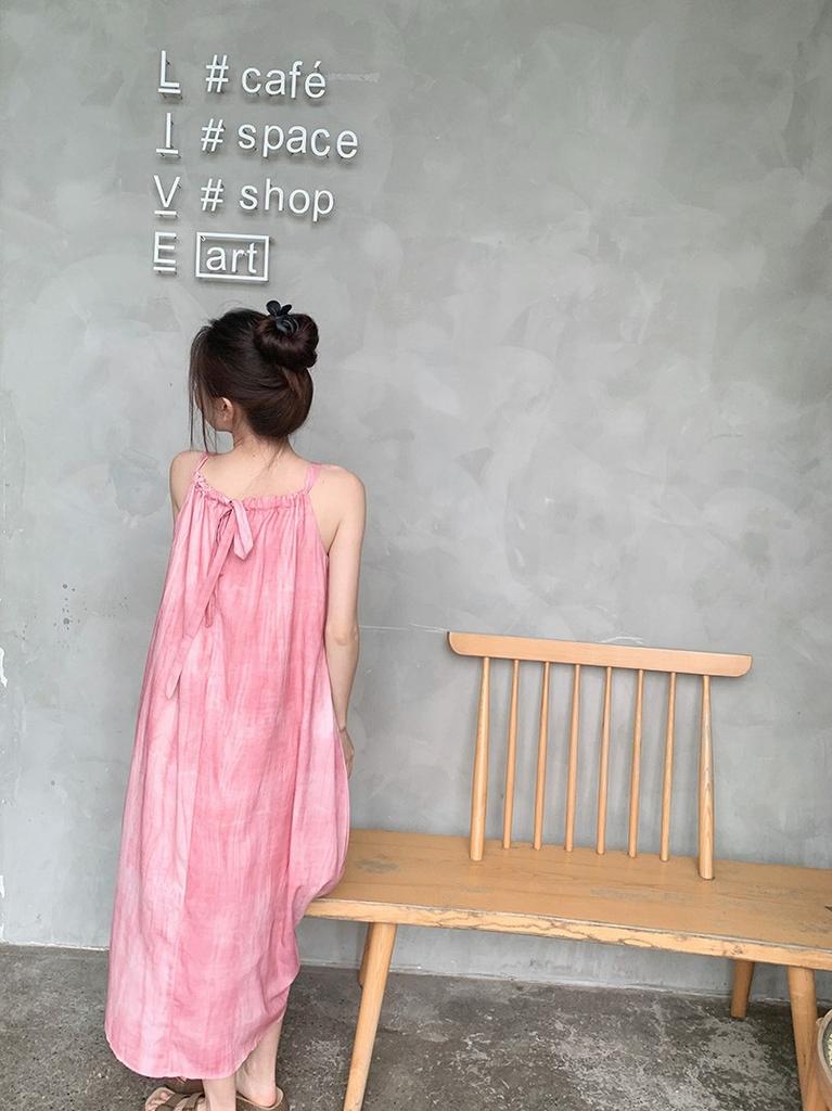 Loose Lazy Wind Sweet and Spicy Pink Suspender Dress Women's Skirt 2026 Seaside Vacation Beach Dress Hanging Neck