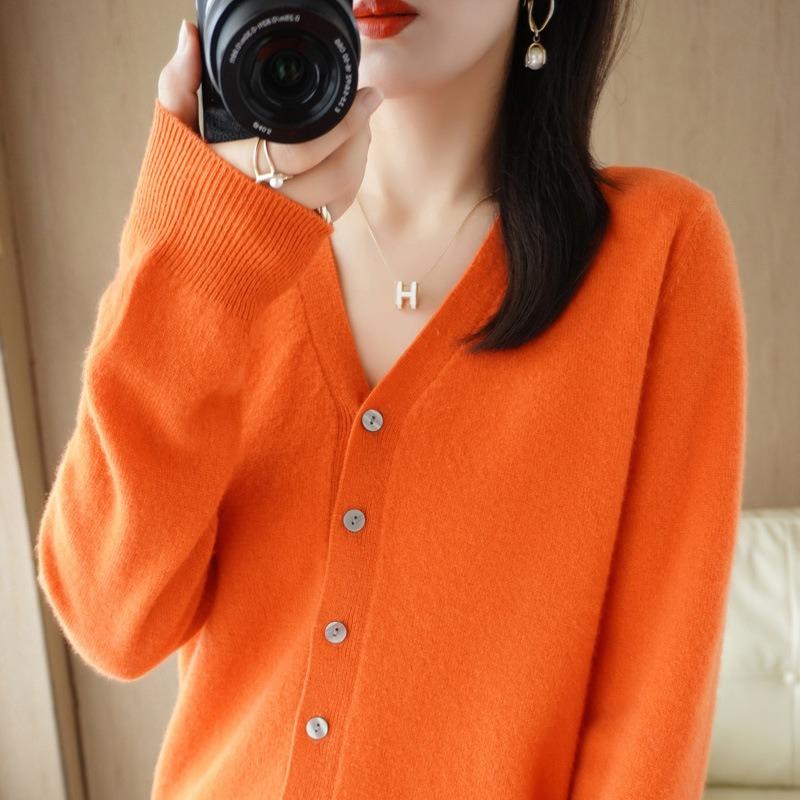 Autumn Winter Fashion Cardigan Women Sweater Knitted V-neck Long Sleeved Bottoming Shirt Solid Color Casual Simple Basic Tops Coats