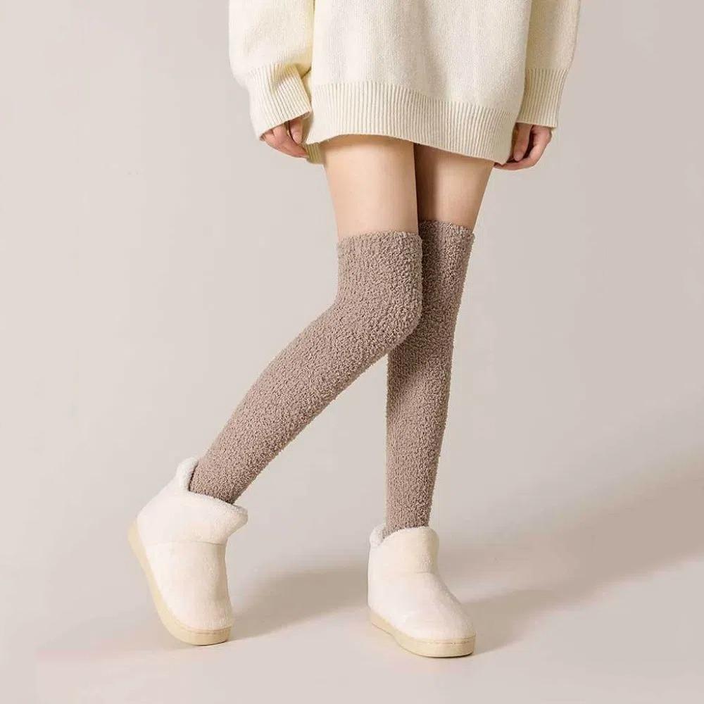 Wollene Korallenfleece-Socken Ins Anti-Rutsch-Bodensocken Causal Oberschenkelhohe Strümpfe Mädchen