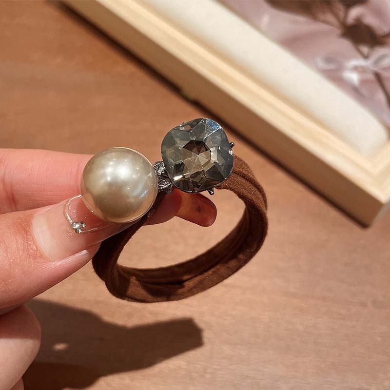 

Элегантные резинки для волос из искусственного жемчуга, высокоэластичные бесшовные черные резинки-скранчи с бриллиантом в форме сердца, держатели для хвостика для женщин и девочек, резинки-скранчи