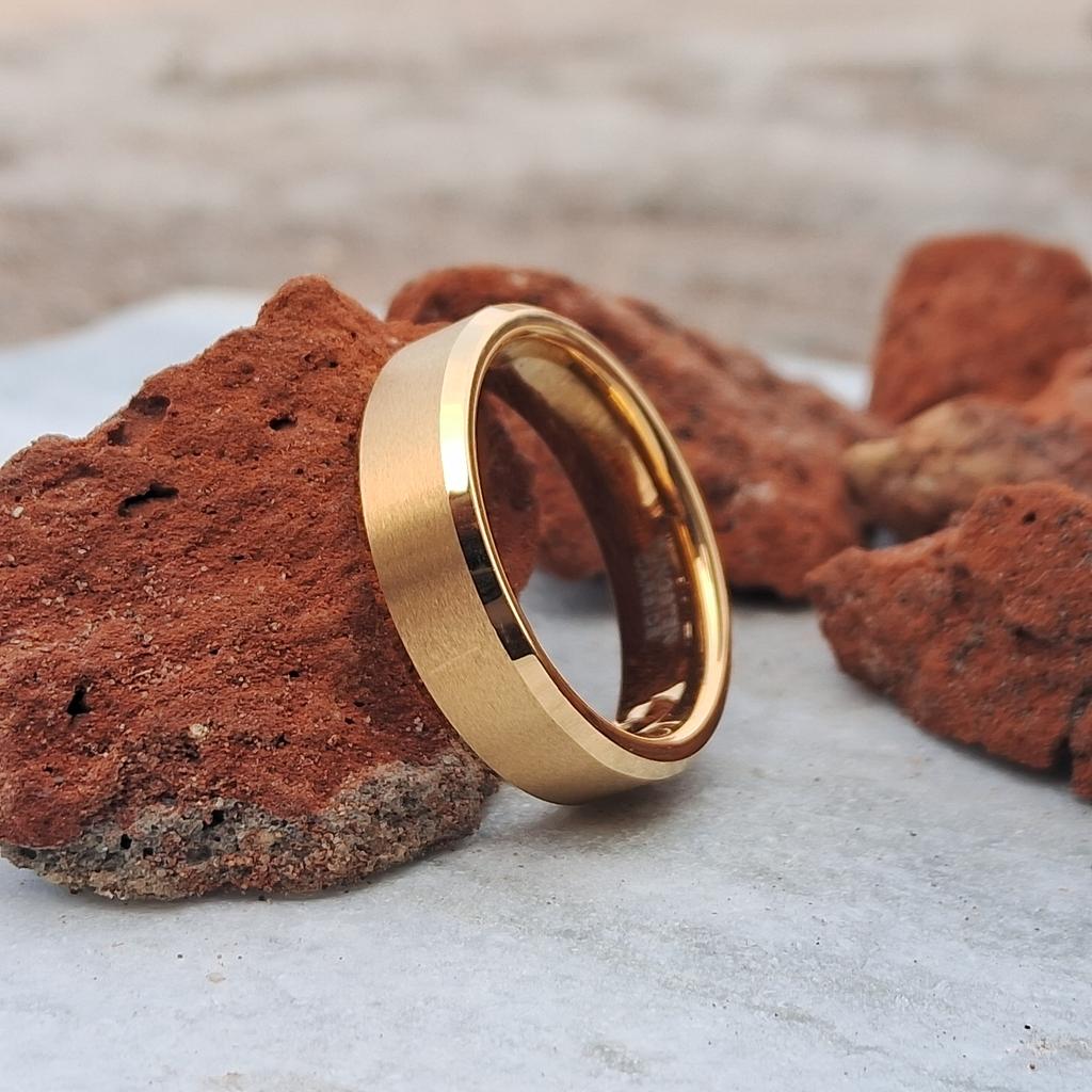 6mm 24K Gold Plated Tungsten Ring Features a Sleek Brushed Finish, Offering a Perfect Blend of Elegance and Durability for Men’s Wedding