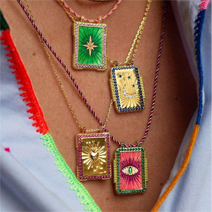 Collana Tarocchi Bohemienne: Design Sole, Luna e Occhio Malvagio per Donna