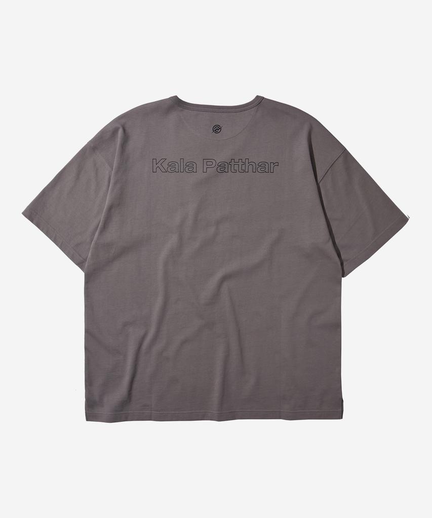 Kallapataleu Front Logo Loose Fit T-Shirt - Gray