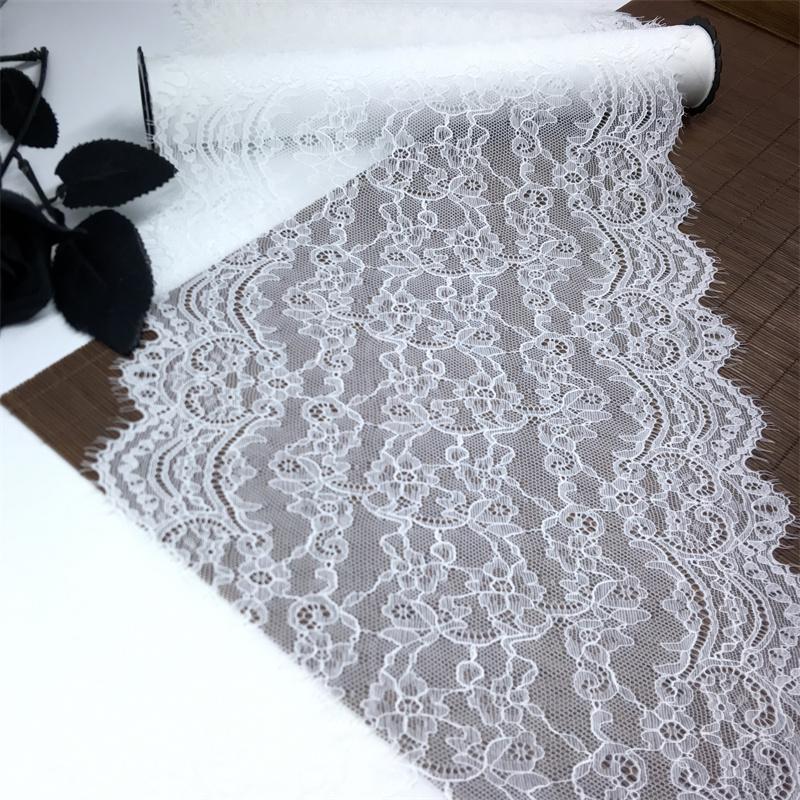 

25.5cm wide White Elastic Chantilly Lace, Eyelash Spandex Mesh Lace Fabric for Lingerie, Bra, Underwear, Garment, Sewing & Crafting 1 meter x 25.5 cm белый
