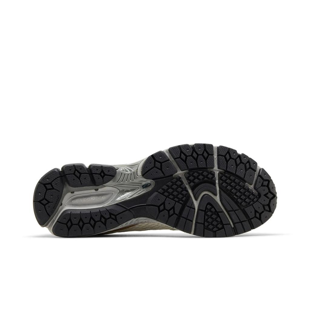 New Balance 860v2 'Sea Salt Gold Metallic' (Unisex) Sea Salt / Gold Metallic / Harbor Grey / Silver Metallic Running Shoes ML860SG2
