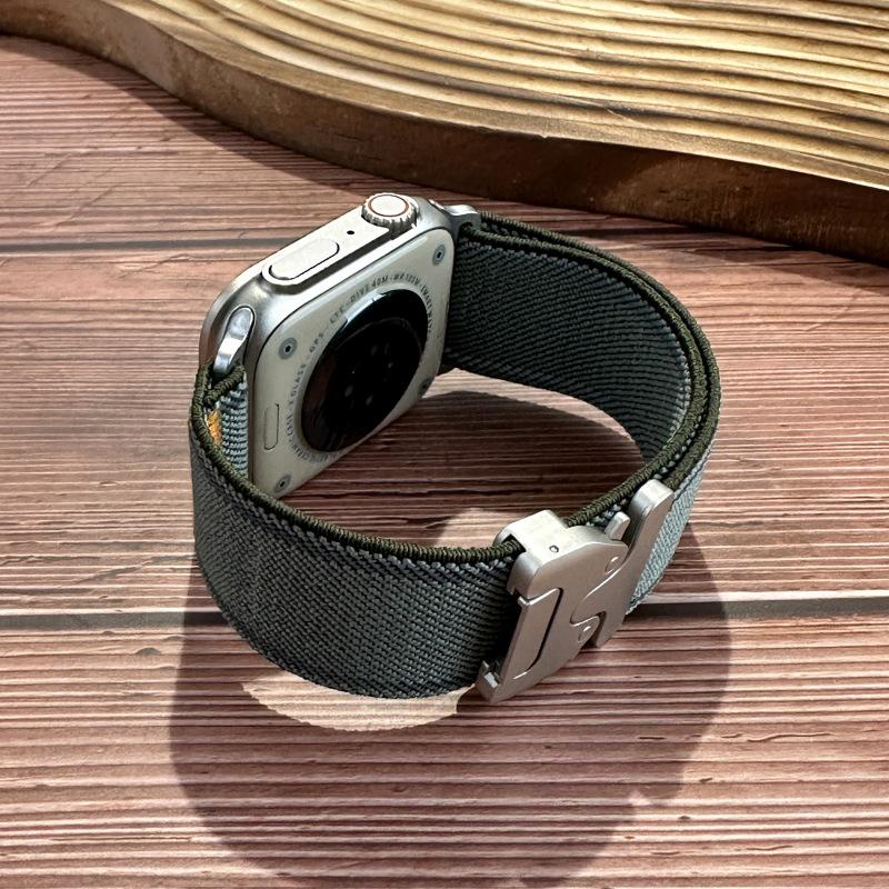 Compatible Reflective Nylon Band for Apple S11/10987 and Huawei GT65Pro Watches