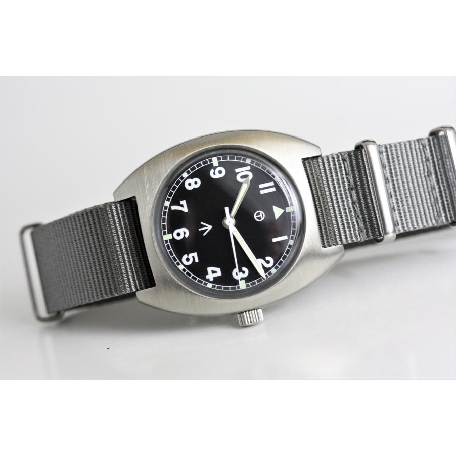 Used Reprint of the British Air Force Military Watch from the 70's! M.R.M.W. Royal Army Watch W-10 Vintage Quartz Watch Broad Arrow Homage