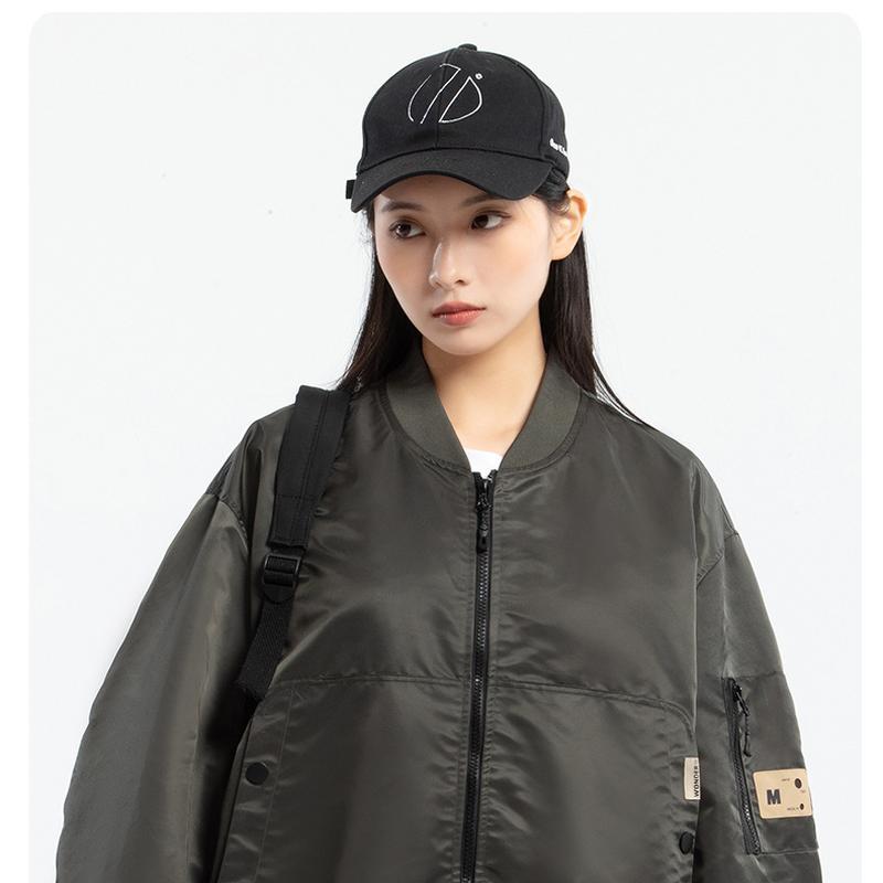 Frühling und Herbst Dünner amerikanischer großer Baseballmantel Nylon High Tech Drei Verteidigungspaar Lose Vintage Fliegerjacke