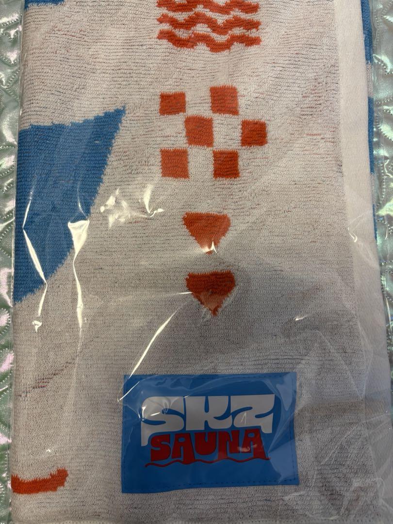 

[USED] Stray Kids Sauna Towel