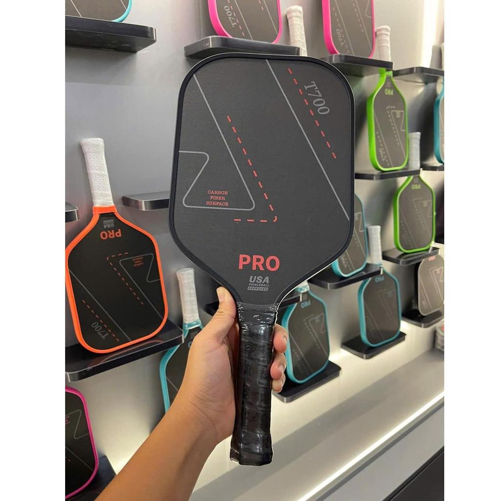 Graphite Pickleball Paddle with Textured Surface for Enhanced Spin