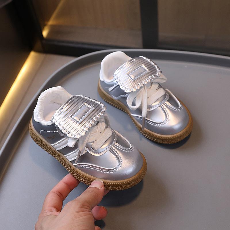 Spring and Autumn New Boys and Girls Sports Shoes Solid Soft Sole College Style Casual Sports Shoes