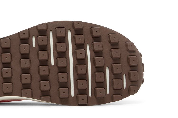 Nike Wmns Waffle One 'Rawdacious'