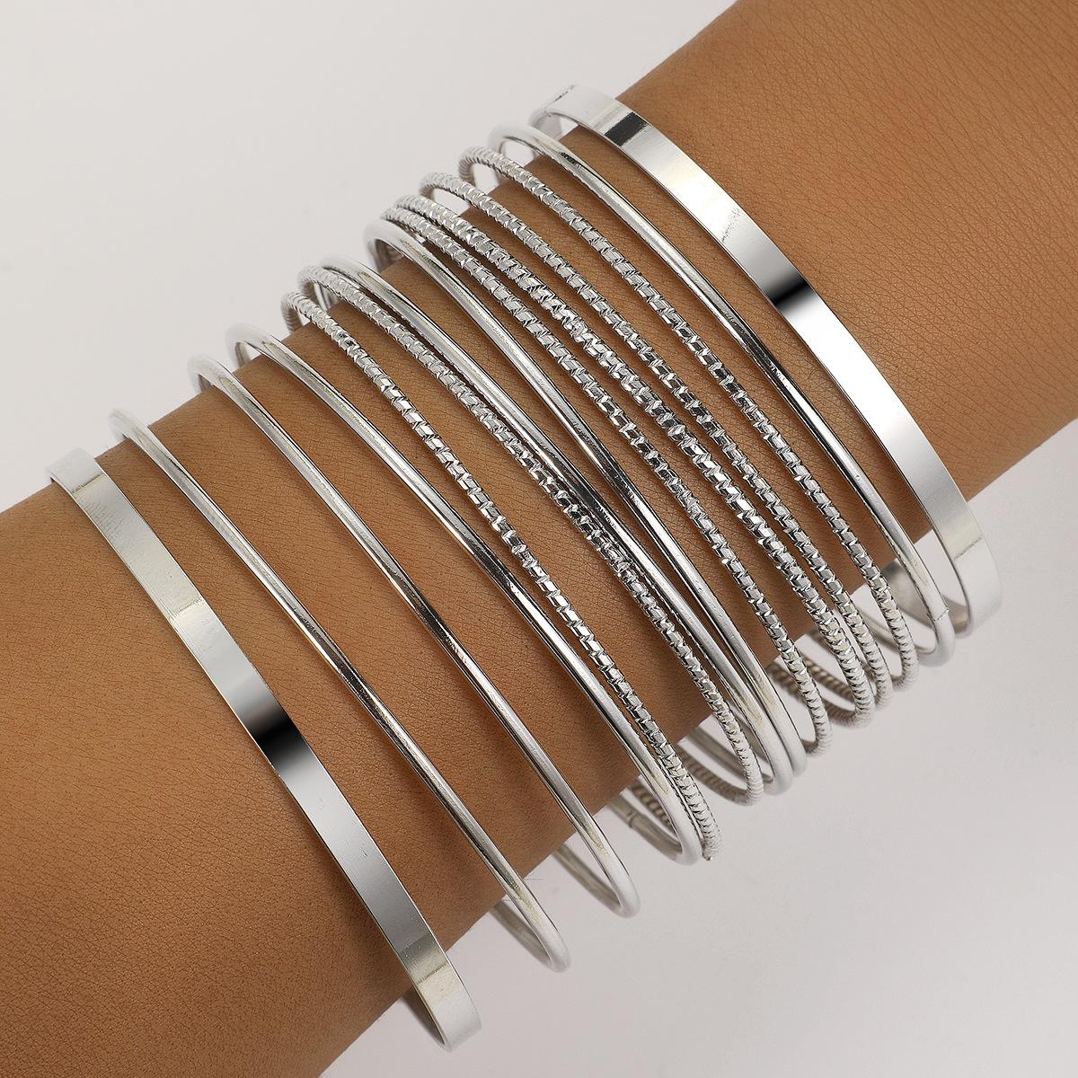 

12pcs Punk Gold Color Chain Bracelets Set for Women Boho Thick Charm Curb Cuban Bracelet Bangles Fashion Jewelry Gift 2024 New