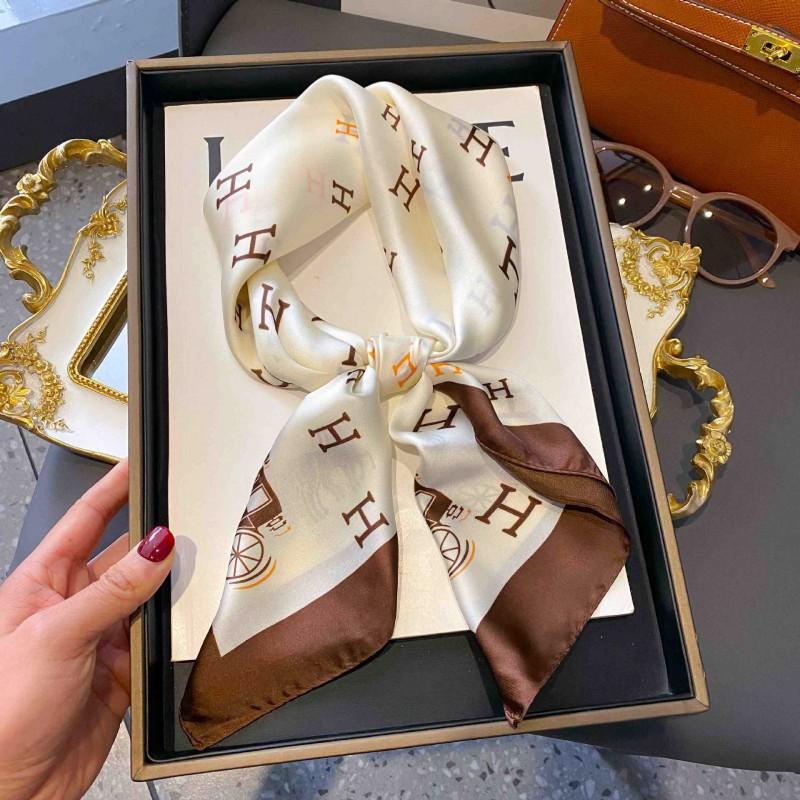 70cm Square Silk-Like Scarf Women Lightweight Fashion Accessory Office Chic Neck Wrap Stylish Print Design