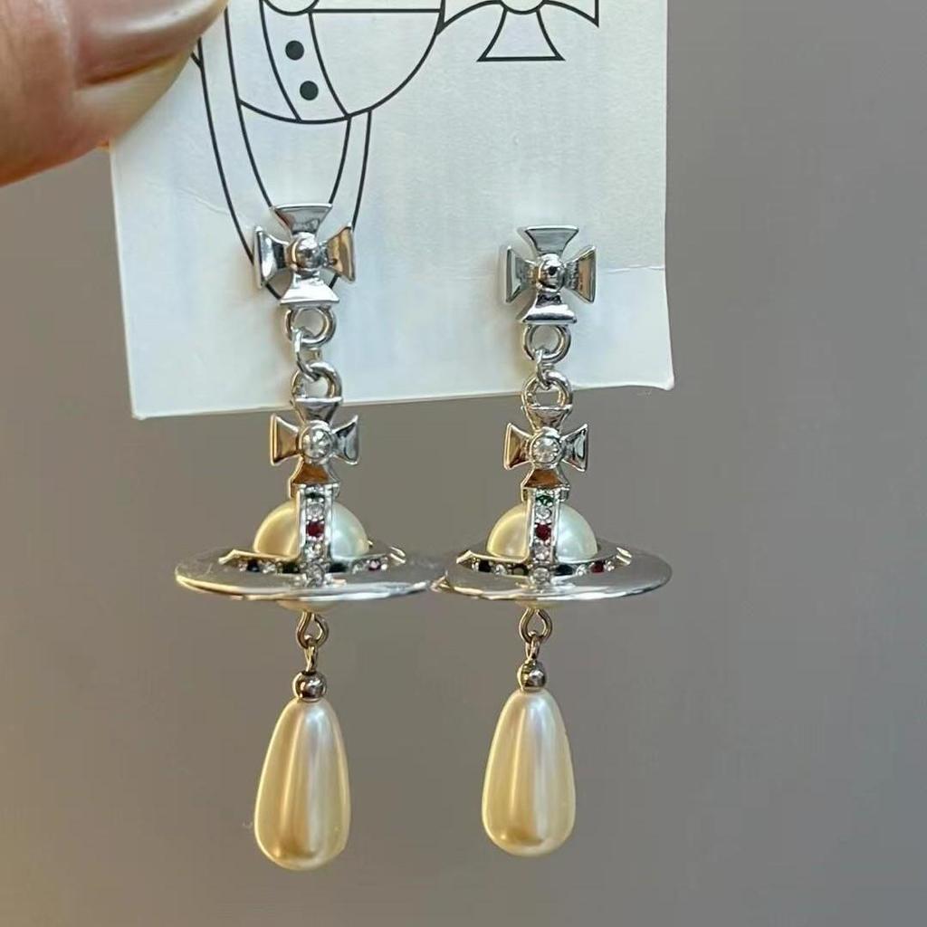 **Empress Dowager Saturn Pearl Earrings - Luxury Fashion Statement**