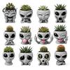 Funny Alien Planter Face Planter, 3D Printed Novelty Plant Pot, Cute Gray Decorative Holder Head for Succulents Cacti Home Table Shelf Decoration