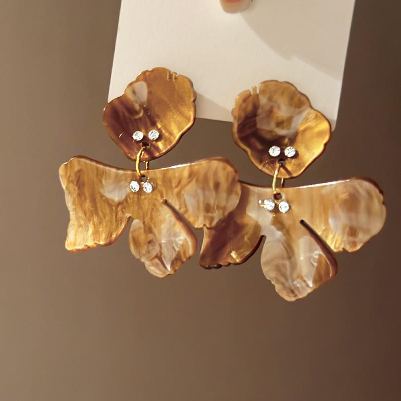 Vintage Ethnic Silver Needle Diamond Inlaid Round Flower Acrylic Resin Stud Earrings for Women