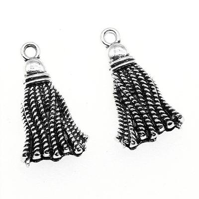5Pieces Imitation Tassel Charms Handmade Antique Silver Color Brand: WYISYWG 20x11mm