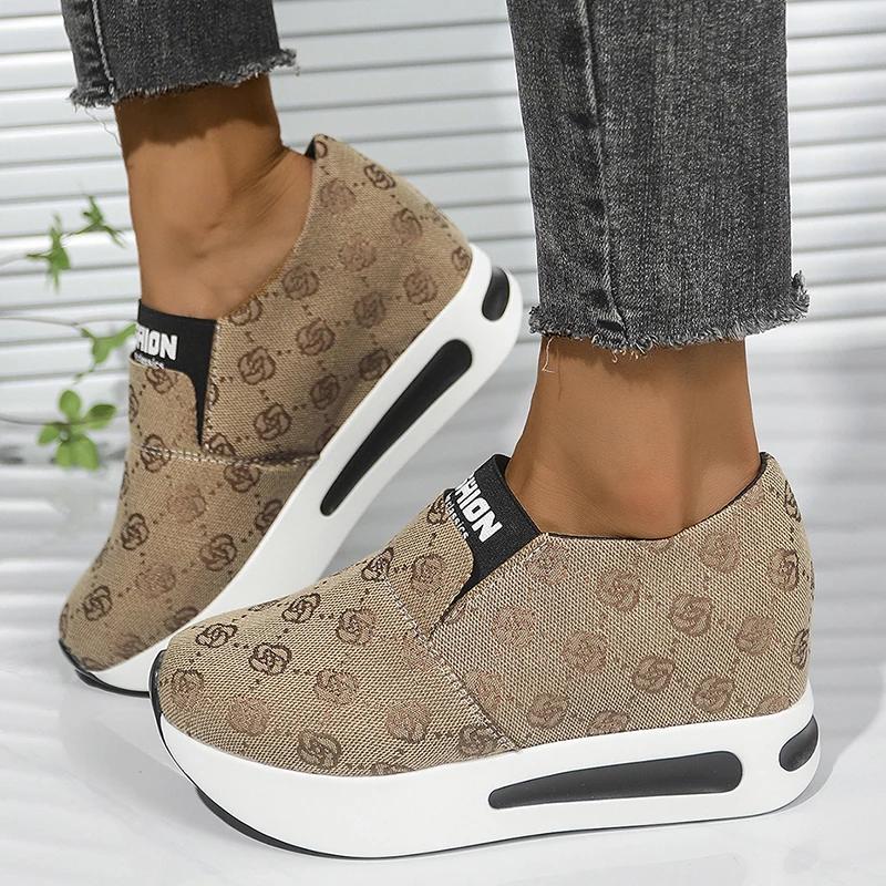 Fashion Vintage Old Flower Thick Bottom Loafers Women Chunky Platform Slip On Casual Shoes Woman Plus Size 42 Height Increasing Sneakers