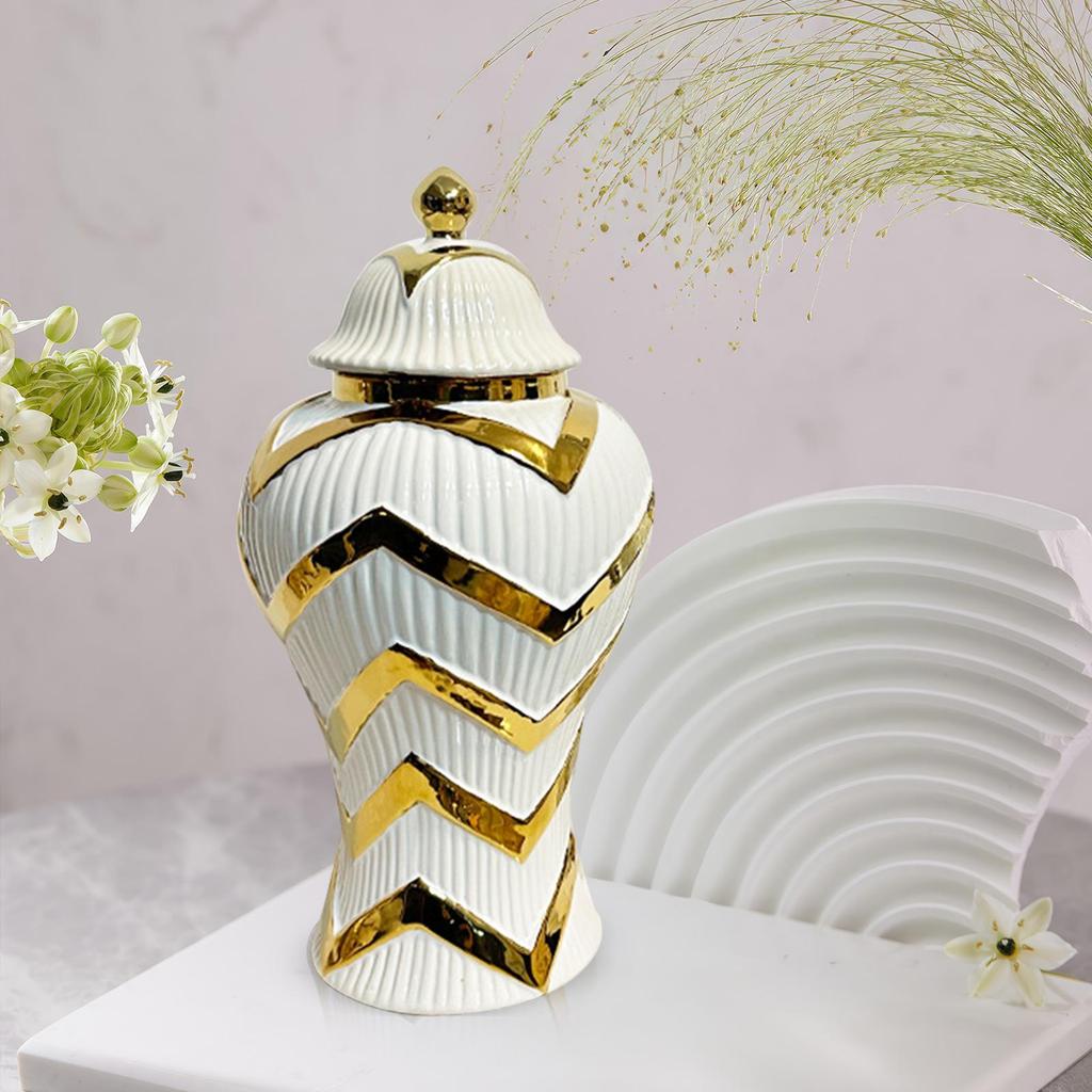 Porcelain Vase Ginger Jar Height 42cm with Lid for Table Decoration Delicate White
