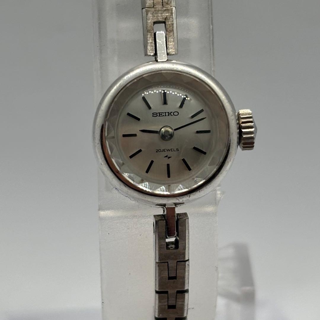 SEIKO manual winding watch 20 jewels vintage