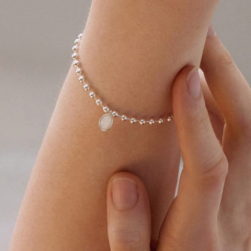 

PAIGEFLYNN JEWELRY [925 Silver] Mu Pale Oval Ball Bracelet Silver_FREE