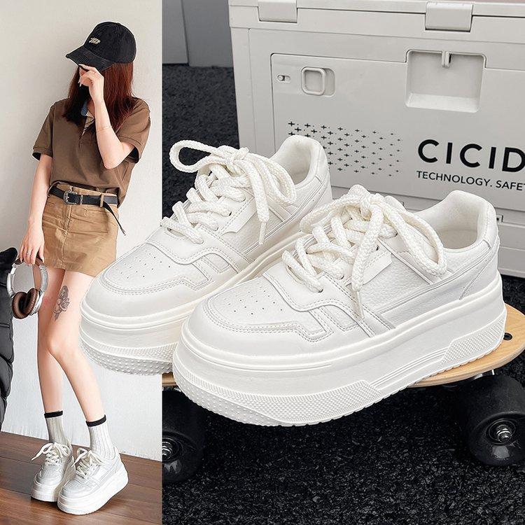 Little White Shoes Women's Autumn 2025 New Thick Baseplate Shoes Versatile Small Inner Height Increase Casual Sports Muffin Shoes