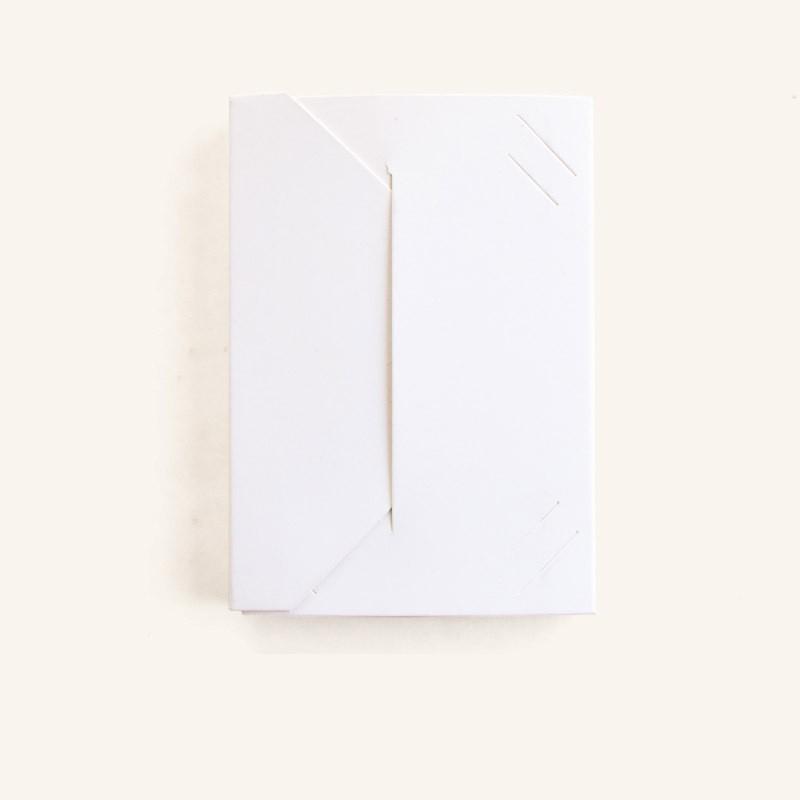 Acrylic DIY Photo Album: Handmade Memory Journal with Creative Graffiti and Loose-Leaf Design