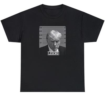 Donald Trump Echte Mugshot Legende T-Shirt Niemals Aufgeben Republikanisches Geschenk T-Shirt