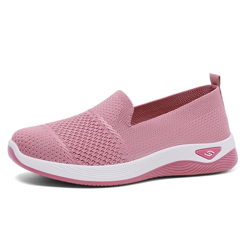 Women's Versatile Slip-On Mom Shoes - Soft Sole, Comfortable Old Beijing Style