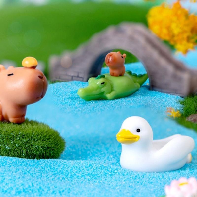 62KD 10Piece Capybaras Duck Companions Miniatures for Enchanting Desktop Ornaments