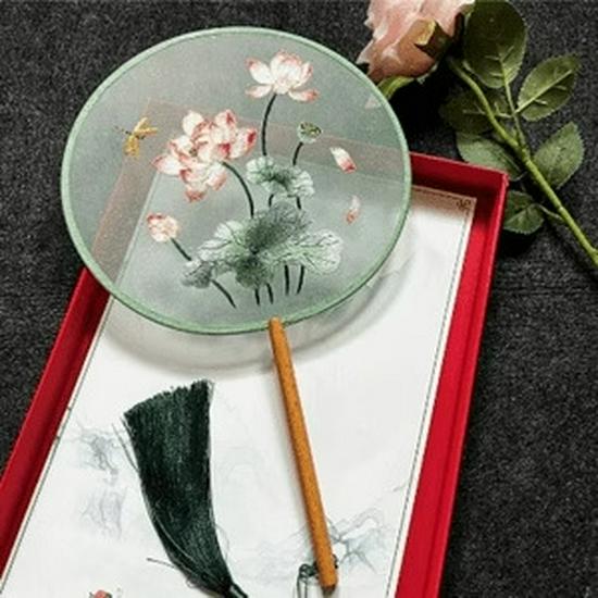 

Круглый веер с двусторонней вышивкой: Классический аксессуар ханьфу для танцев и ципао - Древний стиль, Летняя коллекция