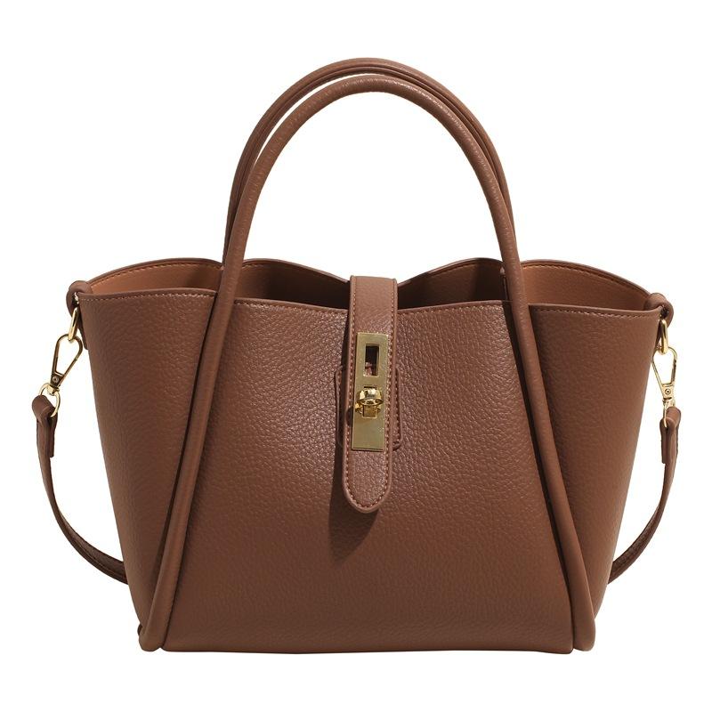 Large Capacity Bag Women's New Versatile Shoulder Messenger Bag Casual Handbag