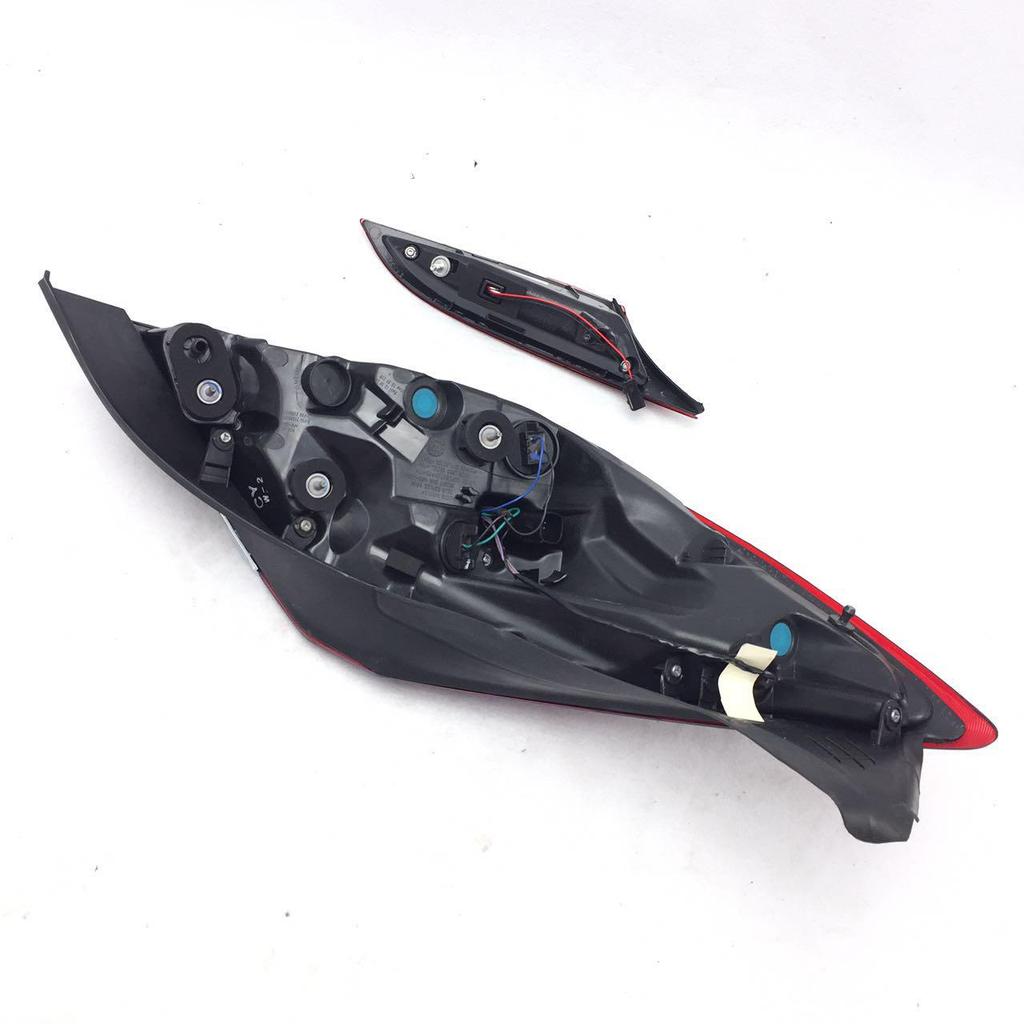 Compatible with Buick Regal (2014-2016) New Tail Light Assembly