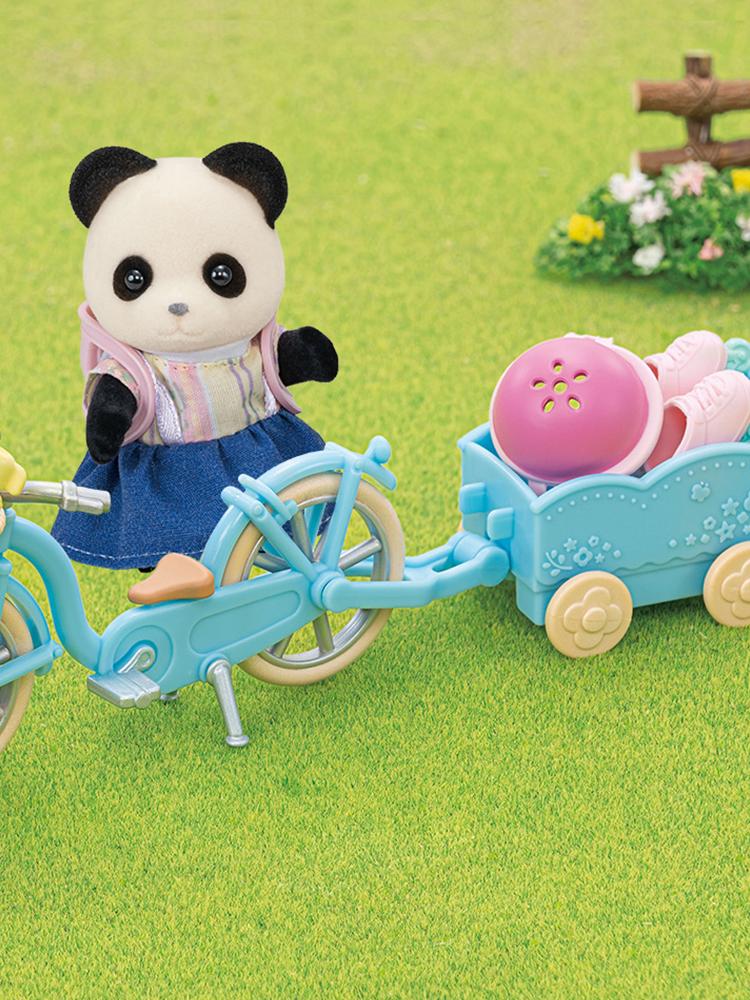 Sylvanian Families 5652 Panda Girl s Bicycle & Skate Set
