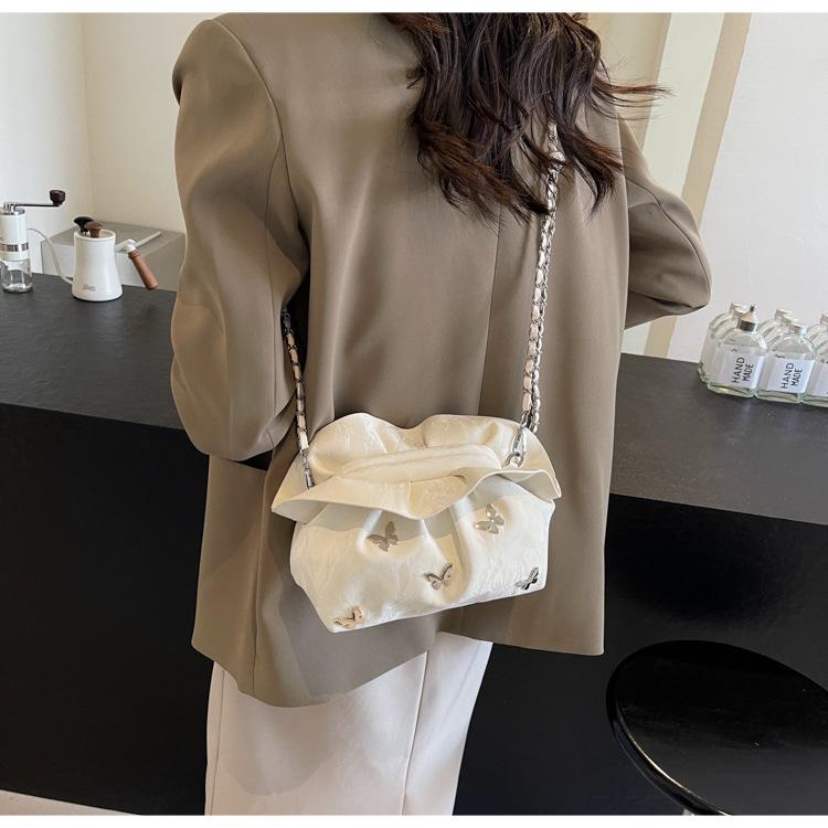 Bag Korean High-end Versatile Bucket Bag Summer 2026 New Niche Design Chain Crossbody Pleated Bag Women