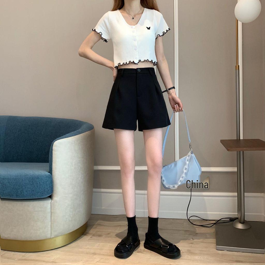 2024 Autumn/Winter Plus Size High Waist Woolen Wide Leg Shorts for Women - Black Casual Slimming Booty Shorts