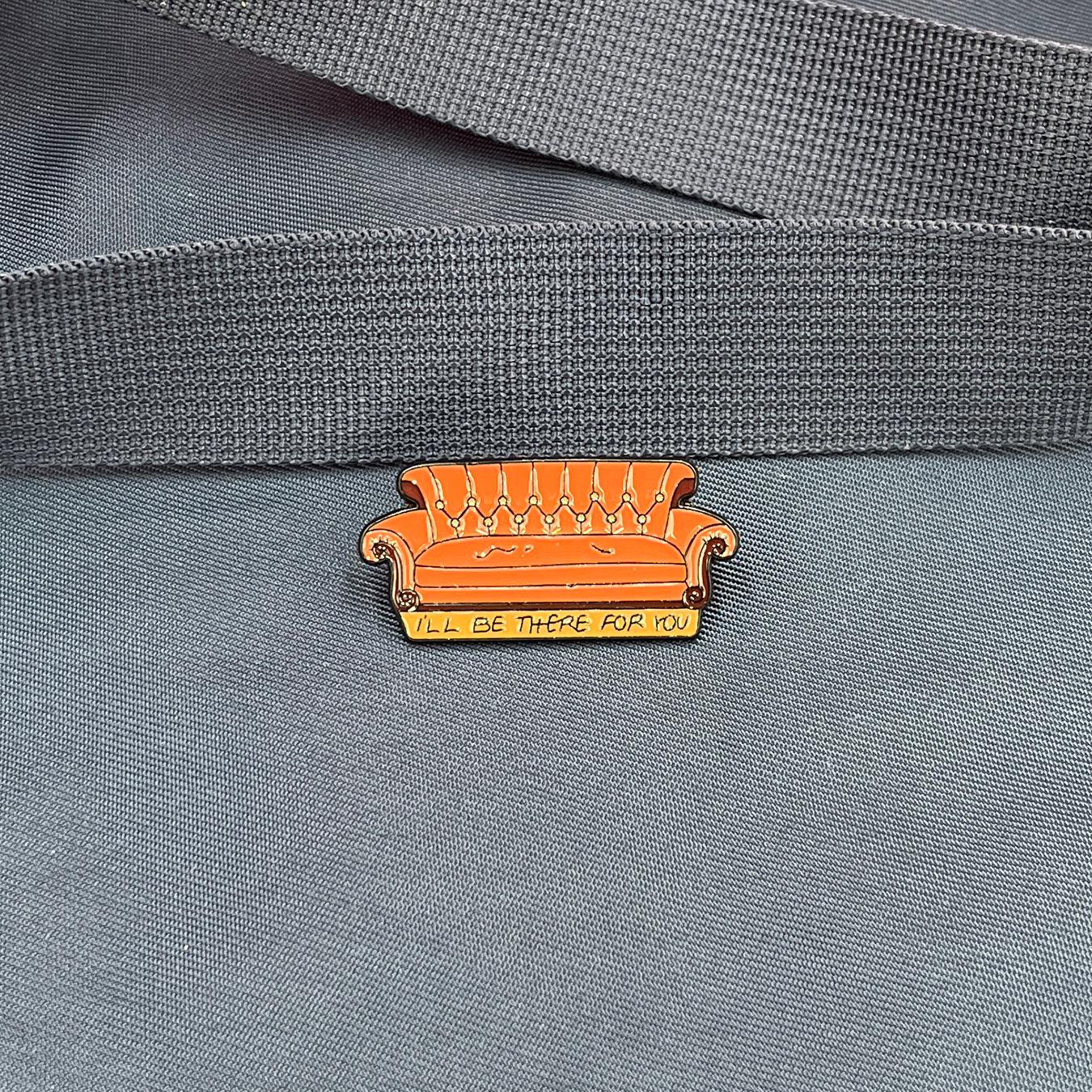 

Friends TV Show Cartoon Brooch - Sofa, Lobster & Kitten Shapes